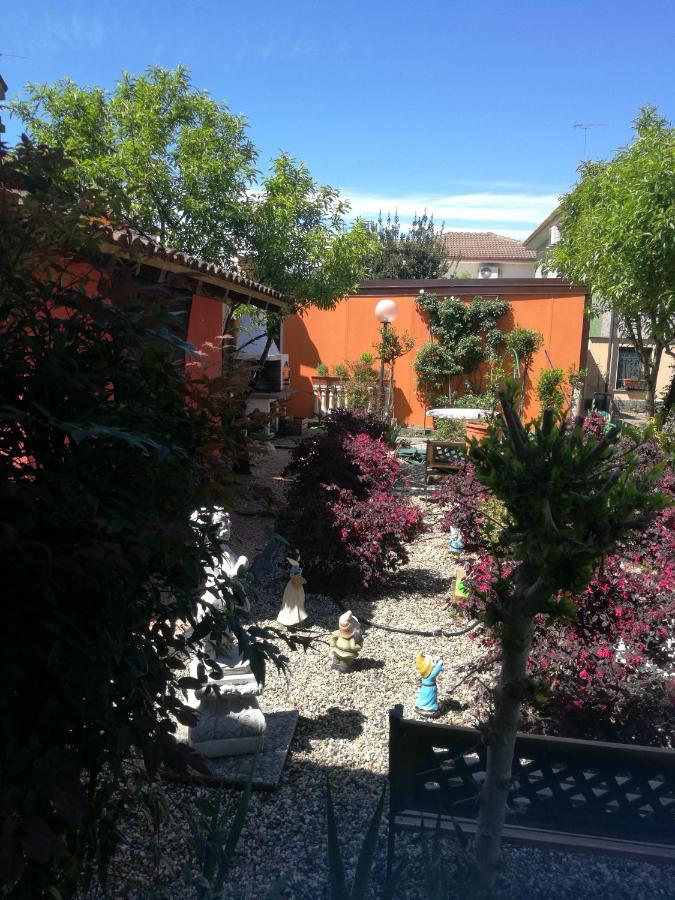 B&B Antica Corte Lombarda Mortara Bagian luar foto